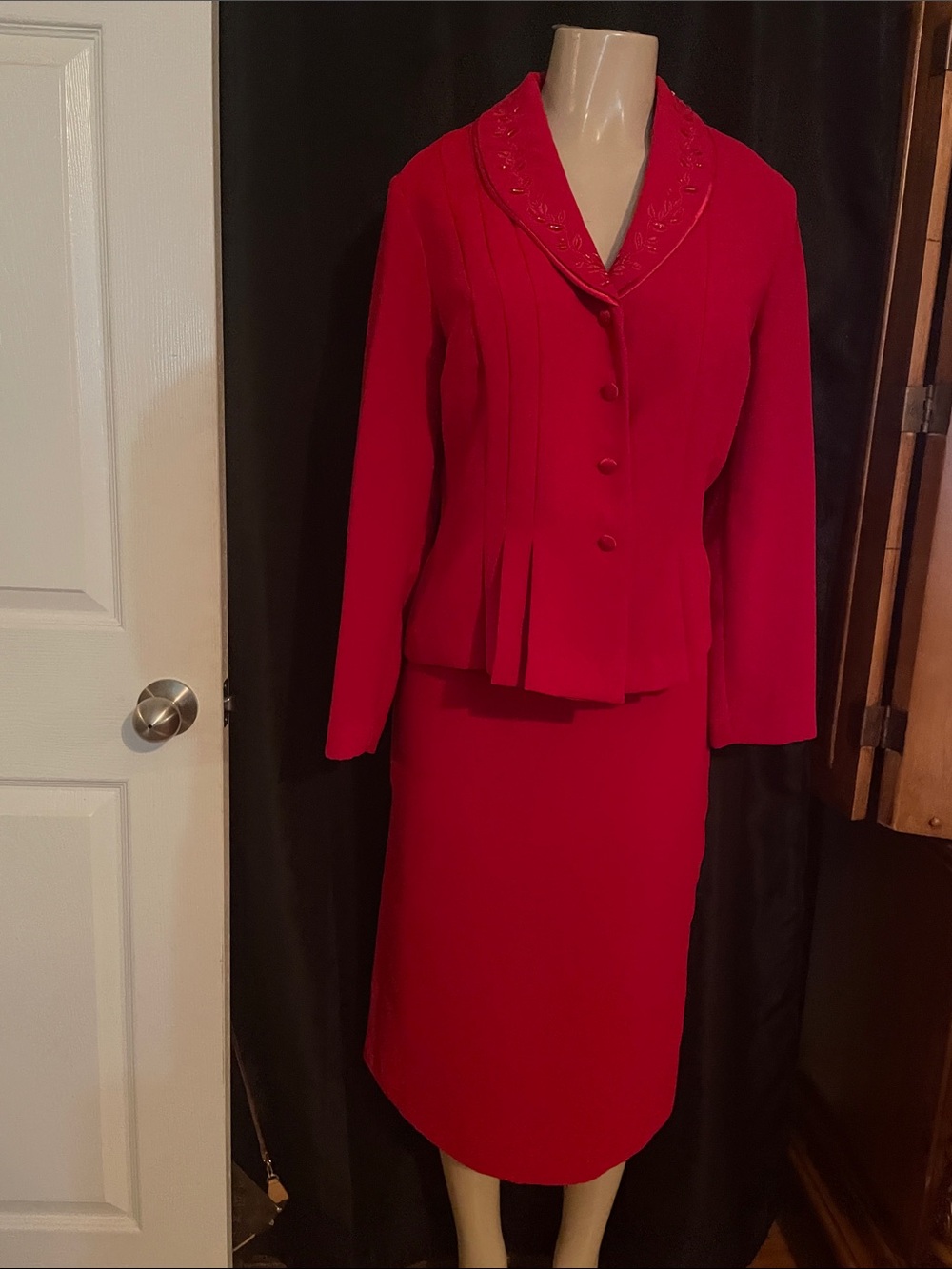 Danny & Nicole Red Two-Piece Skirt Set with Embroidered Collar